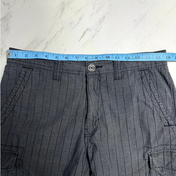 INC International Concepts Gray Cargo Shorts Men's Size 30/Small 100% Cotton - Picture 9 of 11